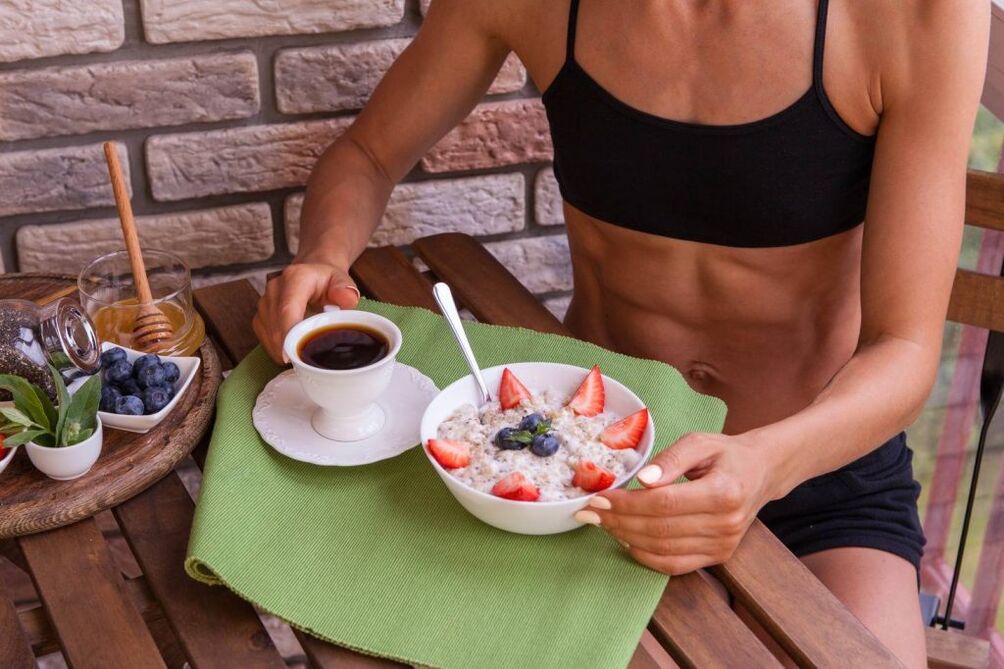 Desayuno saludable, control de calorías para adelgazar